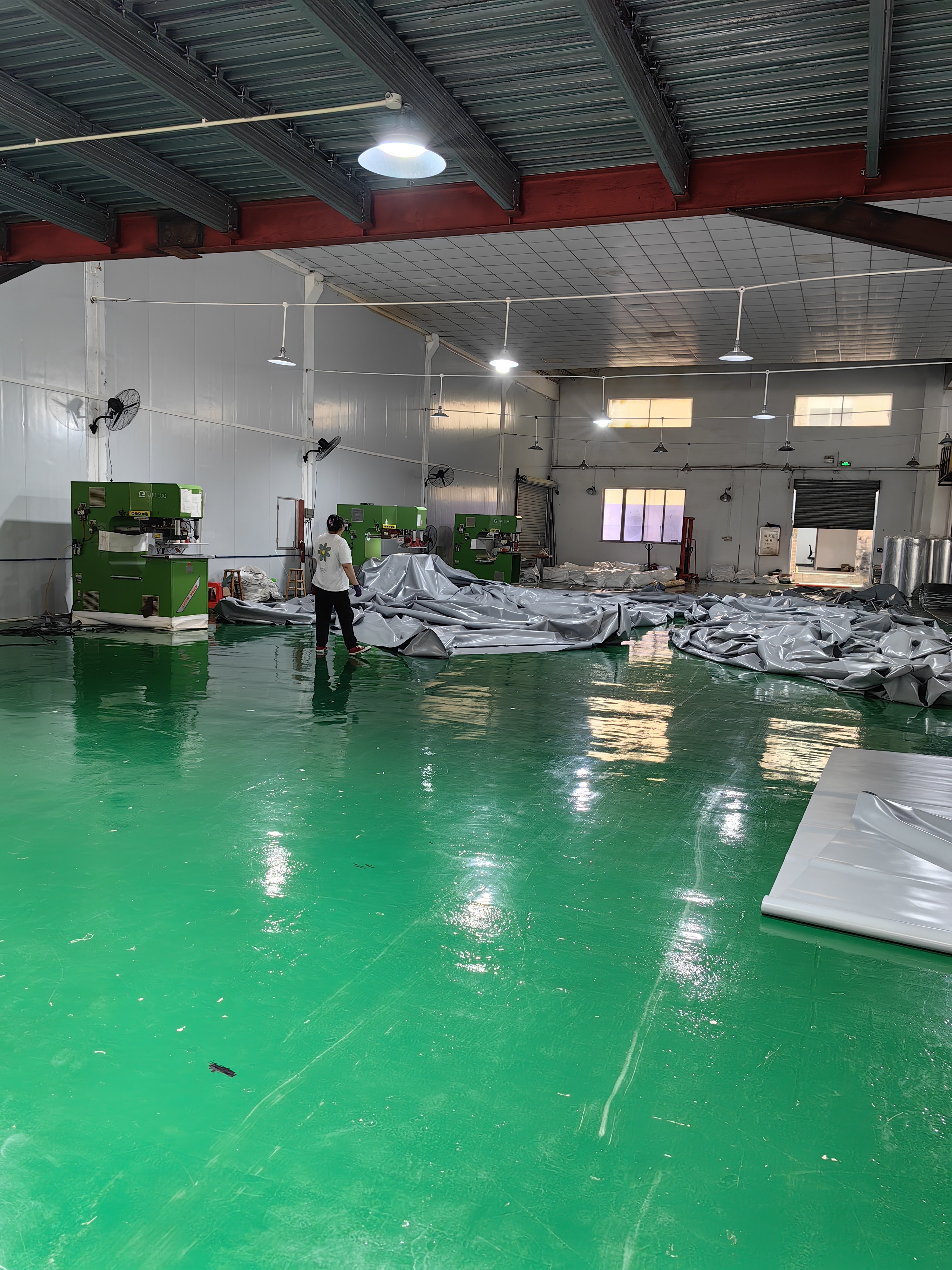 Frameless Corrugated Steel Arch Project 08