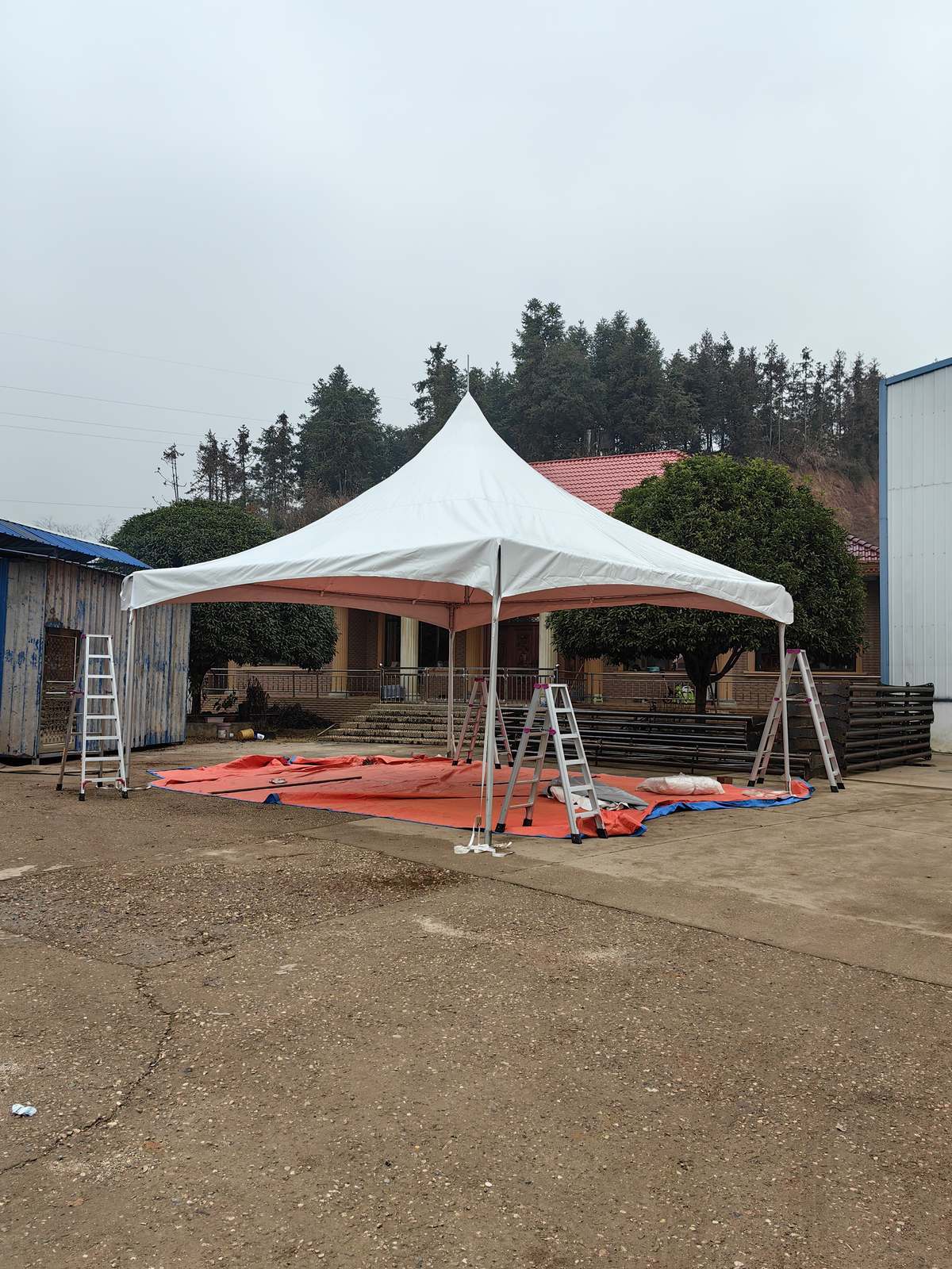25m (82ft) 25m Black Powder-Coated Assembly Marquee - 25m Length