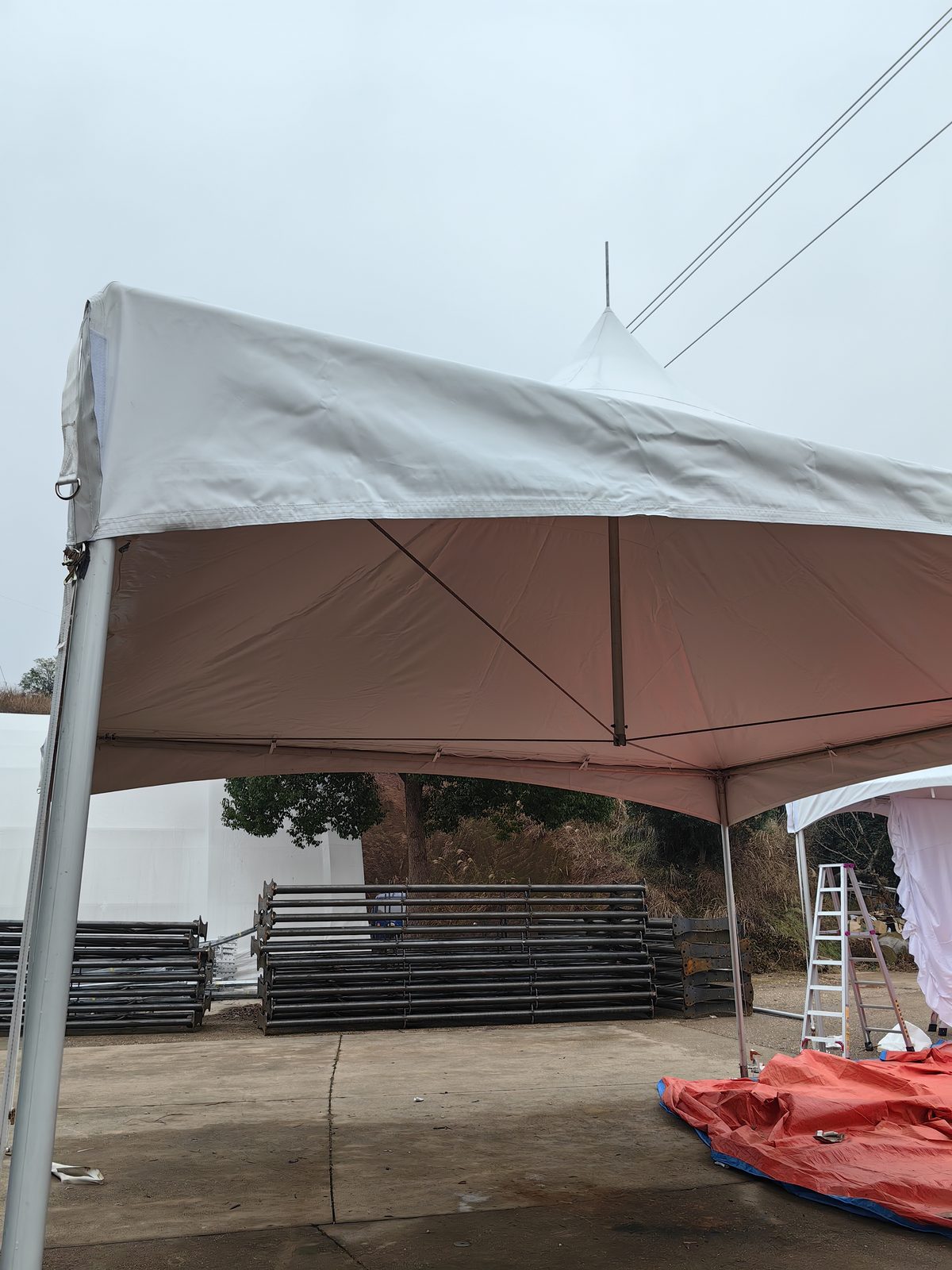 40m (131ft) 40m Black Frame Aircraft & Heavy Warehouse Marquee - 15m Length