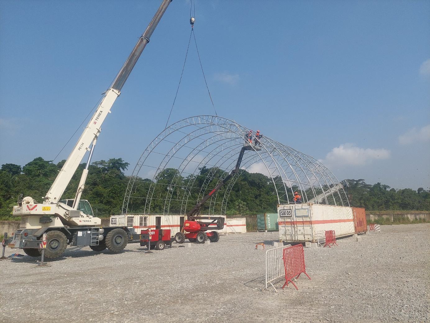 22m (72ft) x 40ft Heavy Double-Truss Container Shelter (CT72)