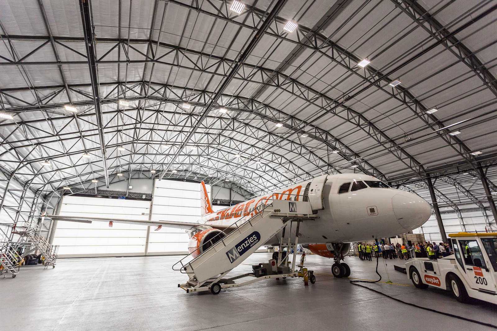 18m (60ft) Clear-Span Executive Turboprop Aircraft Hangar - 50m Length