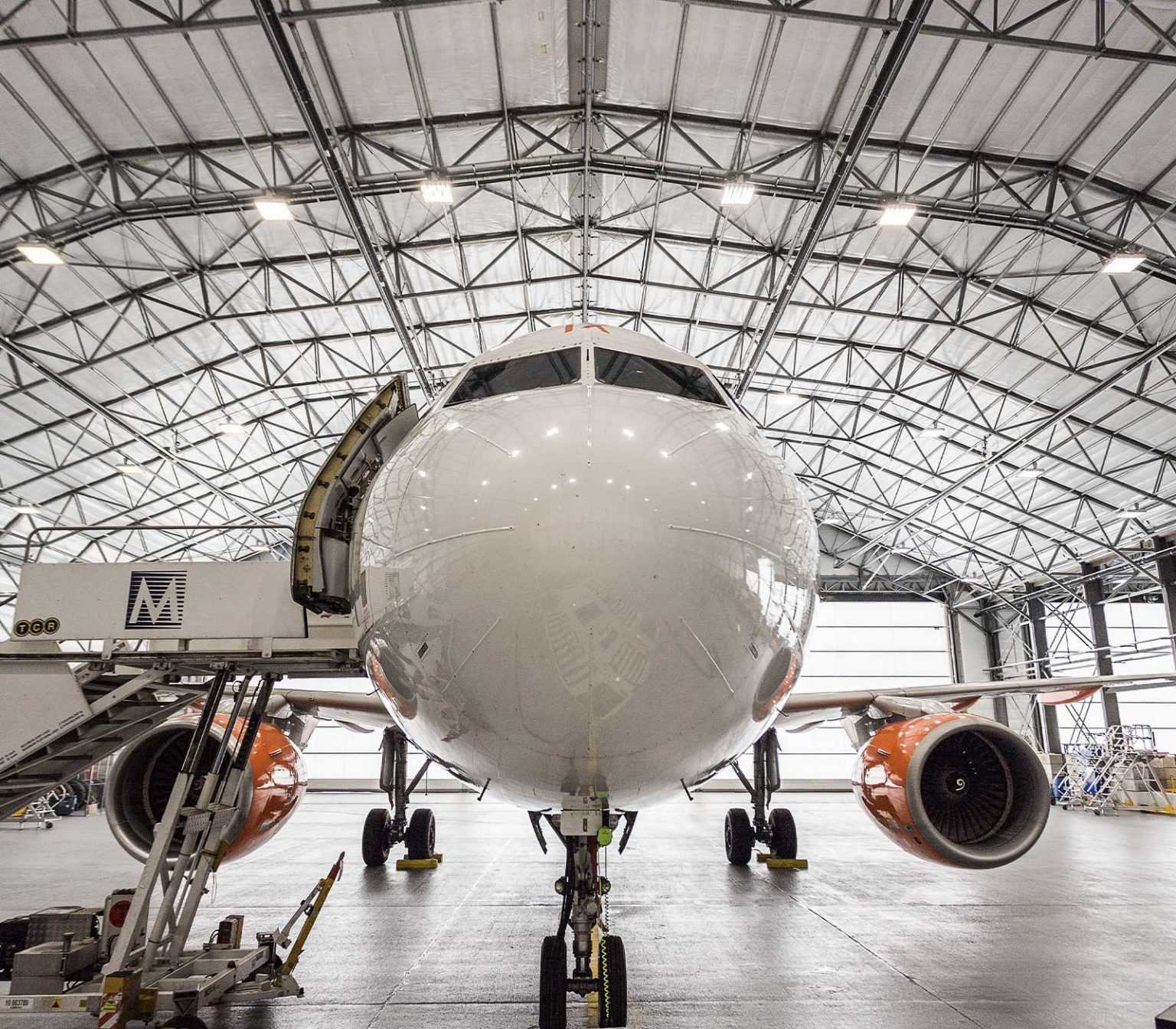 15m (50ft) Clear-Span Helicopter Maintenance Hangar - 140m Length