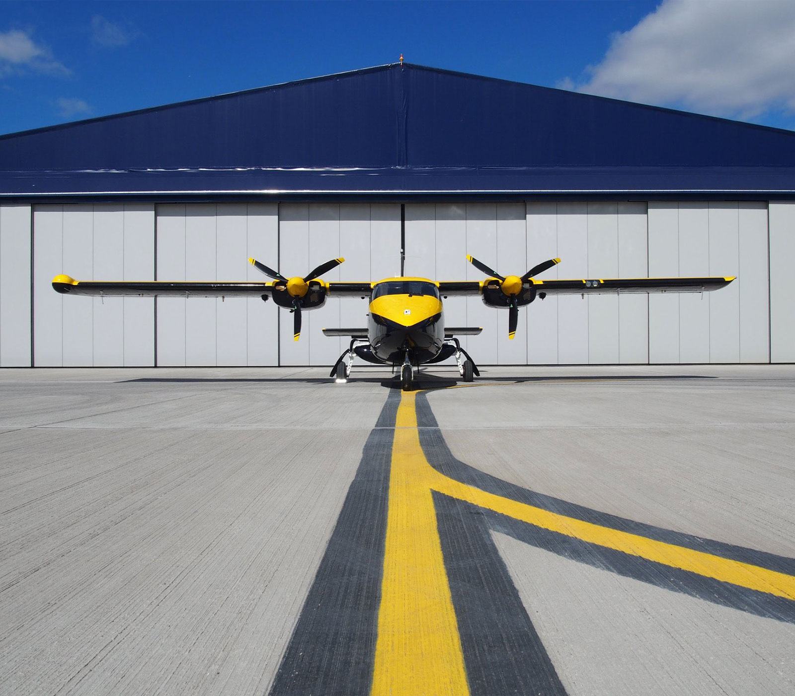 32m (105ft) Prestige Corporate Business Jet Hangar - 35m Length